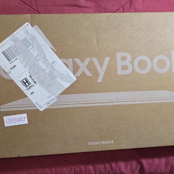 Samsung Galaxy Book4 - 512 GB, Silver, 16 GB, Intel Core 7