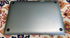 Good
													MacBook Air 2020 - 13" - Apple M1, Gray, 256 GB, 8 GB, photo 3 of 7