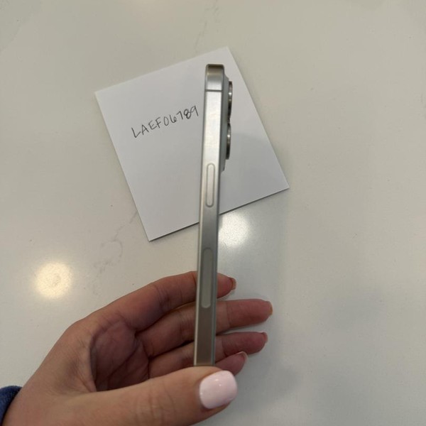 Apple iPhone 15 Pro - Verizon, 256 GB, White, A2848