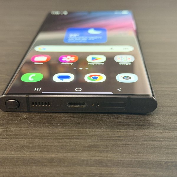 Samsung Galaxy S22 Ultra - Verizon, 256 GB, Black, 12 GB, SM-S908U