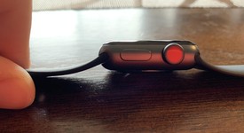 Good
													Apple Watch Series 3 38mm - Unlocked, Gray, A1860, Aluminum, photo 4 of 8