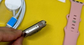 Mint
													Apple Watch Series 8 41mm - Unlocked, Starlight, A2772 - Cellular, Aluminum, photo 4 of 5