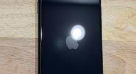 Good
													Apple iPhone SE 3rd Gen 2022 - Unlocked, Midnight, 64 GB, A2595, photo 3 of 3