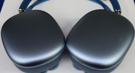 Used
													Apple AirPods Max - Sky Blue, photo 5 of 8