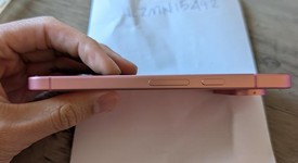 Good
													Google Pixel 9 - Unlocked, Peony, 128 GB, 12 GB, G2YBB, photo 4 of 7