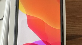 Mint
													Apple iPhone 11 - Verizon, Black, 64 GB, A2111, photo 4 of 10