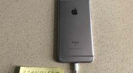 Good
													Apple iPhone 6S - Sprint, Grey, 16 GB, A1688, photo 4 of 5