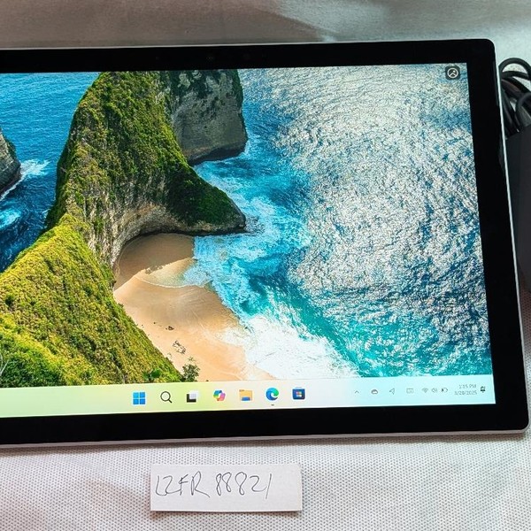 Microsoft Surface Pro 7 - 256 GB, Platinum, 8 GB, Intel Core i5