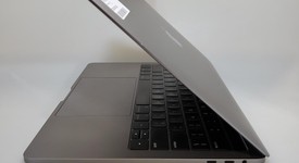 Good
													MacBook Pro 2019 - 13" - I5, Gray, 256 GB, 16 GB, photo 2 of 4