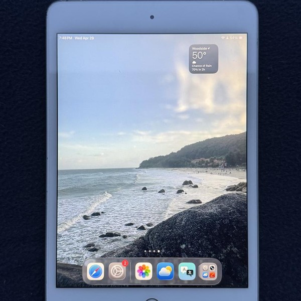 Apple iPad Mini (5th Gen) - Unlocked, 64 GB, Silver