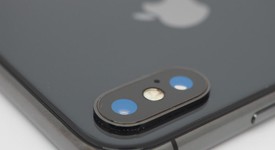 Good
													Apple iPhone X - Unlocked, Gray, 64 GB, A1865, photo 3 of 8