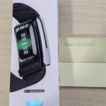 Mint Whoop Fitness Tracker - Black