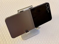 Samsung Galaxy Z Flip6