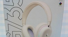New
													Logitech G735 Wireless Gaming Headset, photo 1 of 4
