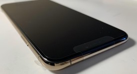 Mint
													Apple iPhone Xs Max - Unlocked, Gold, 64 GB, A1921, photo 2 of 9