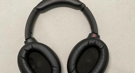 Used
													Sony WH-1000XM4 - Black, photo 1 of 5
