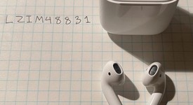 Used
													Apple AirPods 2nd Gen - Lightning Case, photo 1 of 6