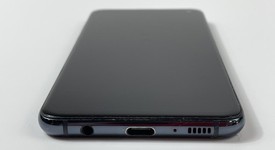 Fair
													Samsung Galaxy S10e - Unlocked, Black, 256 GB, 8 GB, SM-G970U1, photo 4 of 7