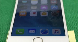 Mint
													Apple iPhone 6 - Unlocked, Silver, 64 GB, A1549, photo 1 of 5