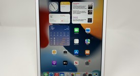 Good
													Apple iPad 7th Gen - Unlocked, Gold, 128 GB, A2200, photo 1 of 6