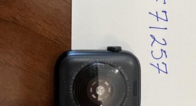 Good
													Apple Watch SE 2nd Gen 44mm - Midnight, A2723 - GPS, Aluminum, photo 4 of 6