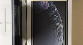 Mint
													Apple iPhone Xr - Verizon, Black, 64 GB, A1984, photo 4 of 9