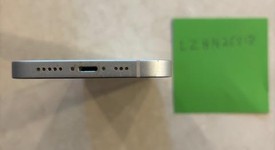 Good
													Apple iPhone 13 - Unlocked, Starlight, 128 GB, A2482, photo 2 of 6