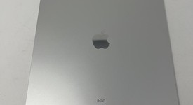 Good
													Apple iPad Pro 12.9" 3rd Gen 2018 - Unlocked, Silver, 256 GB, A2014, photo 1 of 8