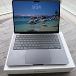 Mint MacBook Pro 2025 - 14 inch - 512 GB, Space Black, 16 GB, Apple M5