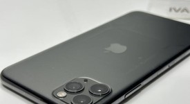 Good
													Apple iPhone 11 Pro Max - Unlocked, Gray, 256 GB, A2161, photo 3 of 6