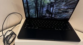 Good
													MacBook Air 2022 (M2) - 13" - Apple M2, Midnight, 256 GB, 8 GB, photo 2 of 12