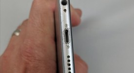 Fair
													Apple iPhone 6S - Verizon, Grey, 64 GB, A1688, photo 1 of 6