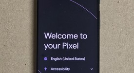 Mint
													Google Pixel 8 - Unlocked, Obsidian, 128 GB, 8 GB, G9BQD, Sub-6 5G, photo 1 of 5