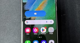 Good
													Samsung Galaxy S21 FE 5G - Unlocked, Olive, 128 GB, 6 GB, SM-G990U1, photo 3 of 7