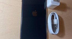 Fair
													Apple iPhone SE 2nd Gen 2020 - Unlocked, Black, 64 GB, A2275, photo 4 of 8