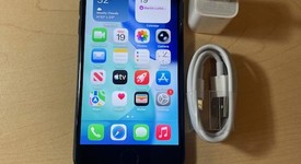 Fair
													Apple iPhone SE 2nd Gen 2020 - Unlocked, Black, 64 GB, A2275, photo 1 of 8