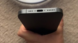 Mint
													Apple iPhone 15 Pro - Unlocked, Black, 512 GB, A2848, photo 4 of 9