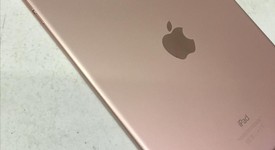 Good
													Apple iPad Pro 9.7" - Wi-Fi, Rose Gold, 32 GB, A1673, photo 4 of 7