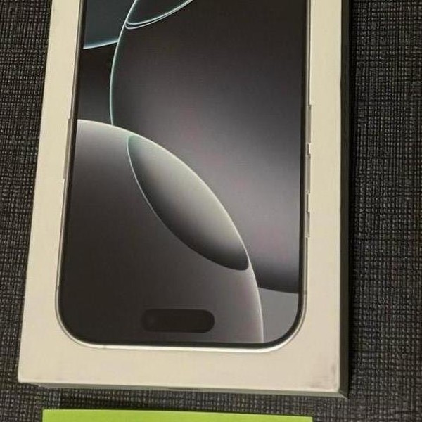 Apple iPhone 16 Pro - Unlocked, 128 GB, White, A3083