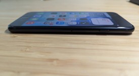 Good
													Apple iPhone SE 3rd Gen 2022 - Unlocked, Midnight, 64 GB, A2595, photo 4 of 13