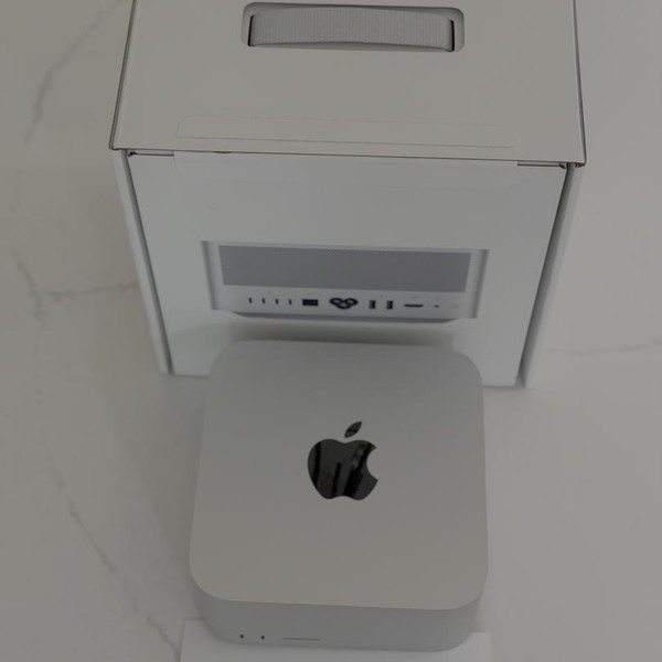 Mac Studio 2025 - 1 TB, 512 GB, Apple M3 Ultra 32-core