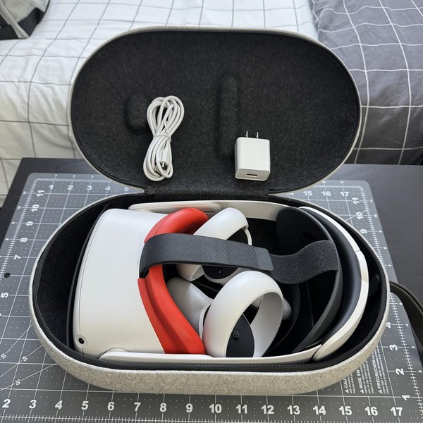 Meta Quest 2 - 64 GB