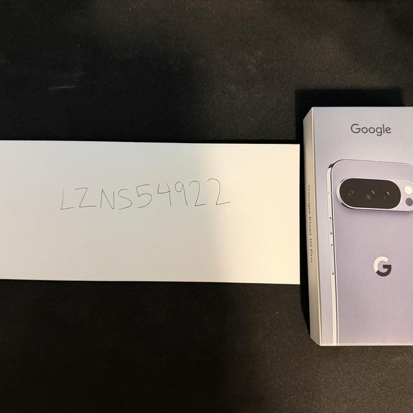 Google Pixel 10 Pro - Unlocked, 128 GB, Moonstone, G4QUR