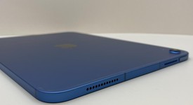 Mint
													Apple iPad 10th Gen - Unlocked, Blue, 64 GB, A2757, photo 5 of 5