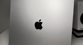 Mint
													Apple iPad Pro 12.9" 5th Gen 2021 - Unlocked, Silver, 128 GB, photo 4 of 16