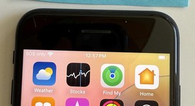 Good
													Apple iPhone SE 3rd Gen 2022 - Unlocked, Midnight, 128 GB, A2595, photo 5 of 5
