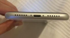 Fair
													Apple iPhone Xr - Sprint, White, 64 GB, A1984, photo 6 of 6
