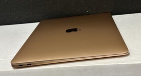 Good
													MacBook Air 2020 - 13" - I3, Gold, 256 GB, 8 GB, photo 5 of 9