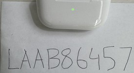 Used
													Apple AirPods Pro 2 - Lightning, photo 1 of 6