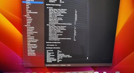 Mint
													MacBook Pro 2019 - 16" - I7, Silver, 512 GB, 16 GB, photo 1 of 7